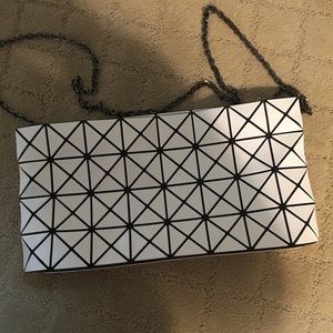baobao issey miyake chain bag